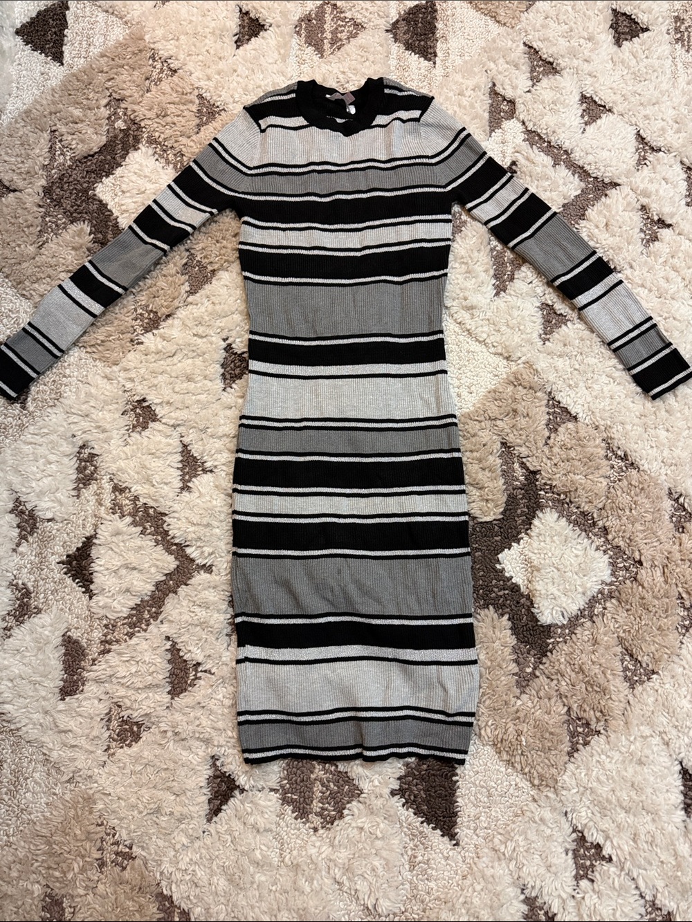 Striped Long Sleeve Bodycon Dress in Black and Gray